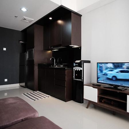 2 Bedrooms - Royal Olive Apartment - Pejaten South Of Jakarta Exterior photo