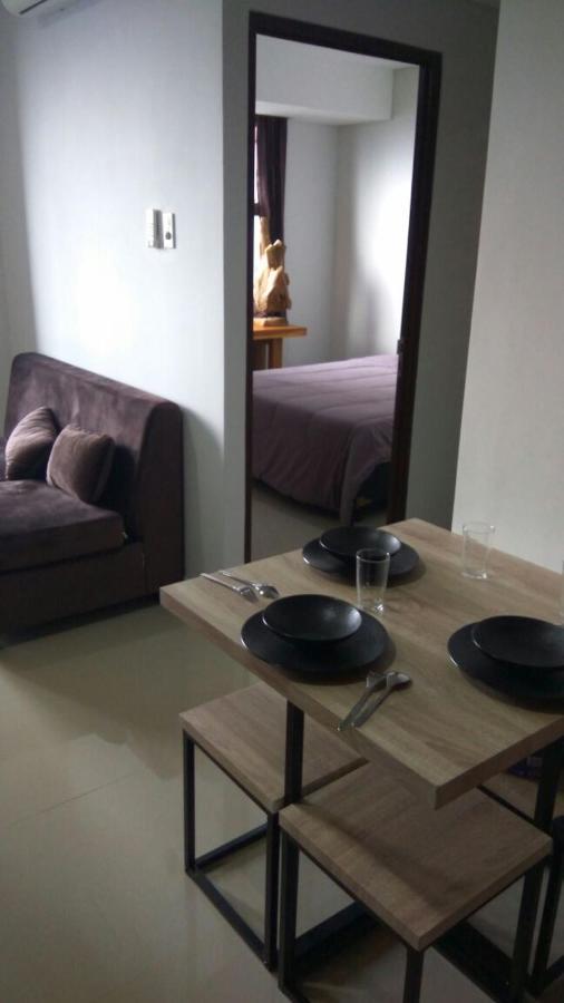 2 Bedrooms - Royal Olive Apartment - Pejaten South Of Jakarta Exterior photo